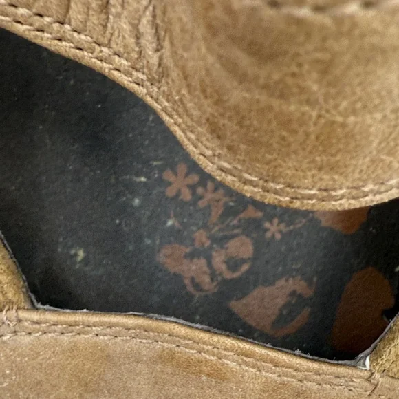 Merrell Women's Brown Wedge Shoes - Picture 3 of 13